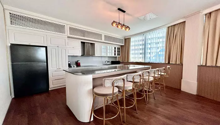 هتل اسکای تاور باتومی